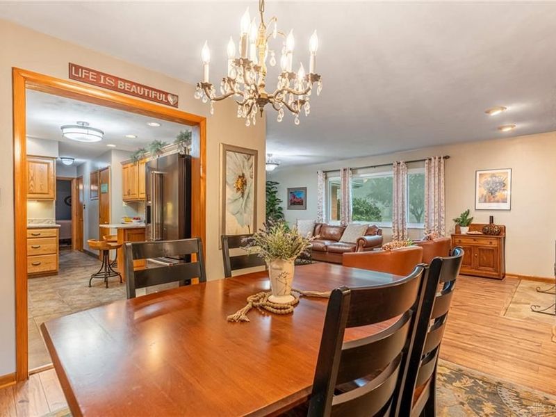 829 Lovetta Drive, Kettering, OH 45429 Photo 8