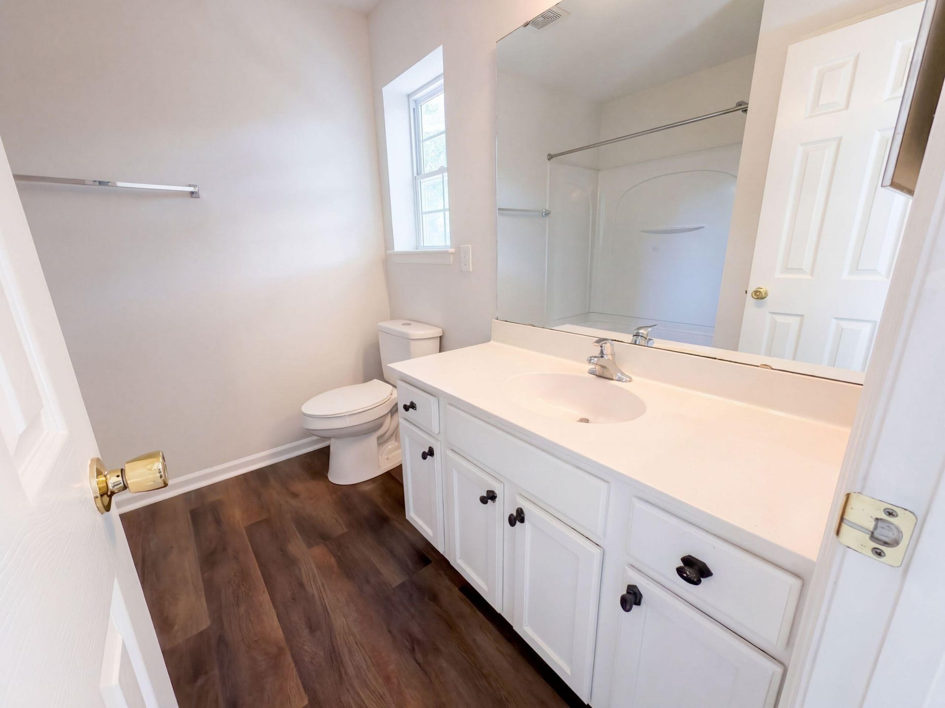 112 Taylor Circle Photo 11