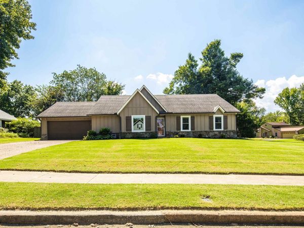 9433 WOODCUTTER LN, Lakeland, TN 38002