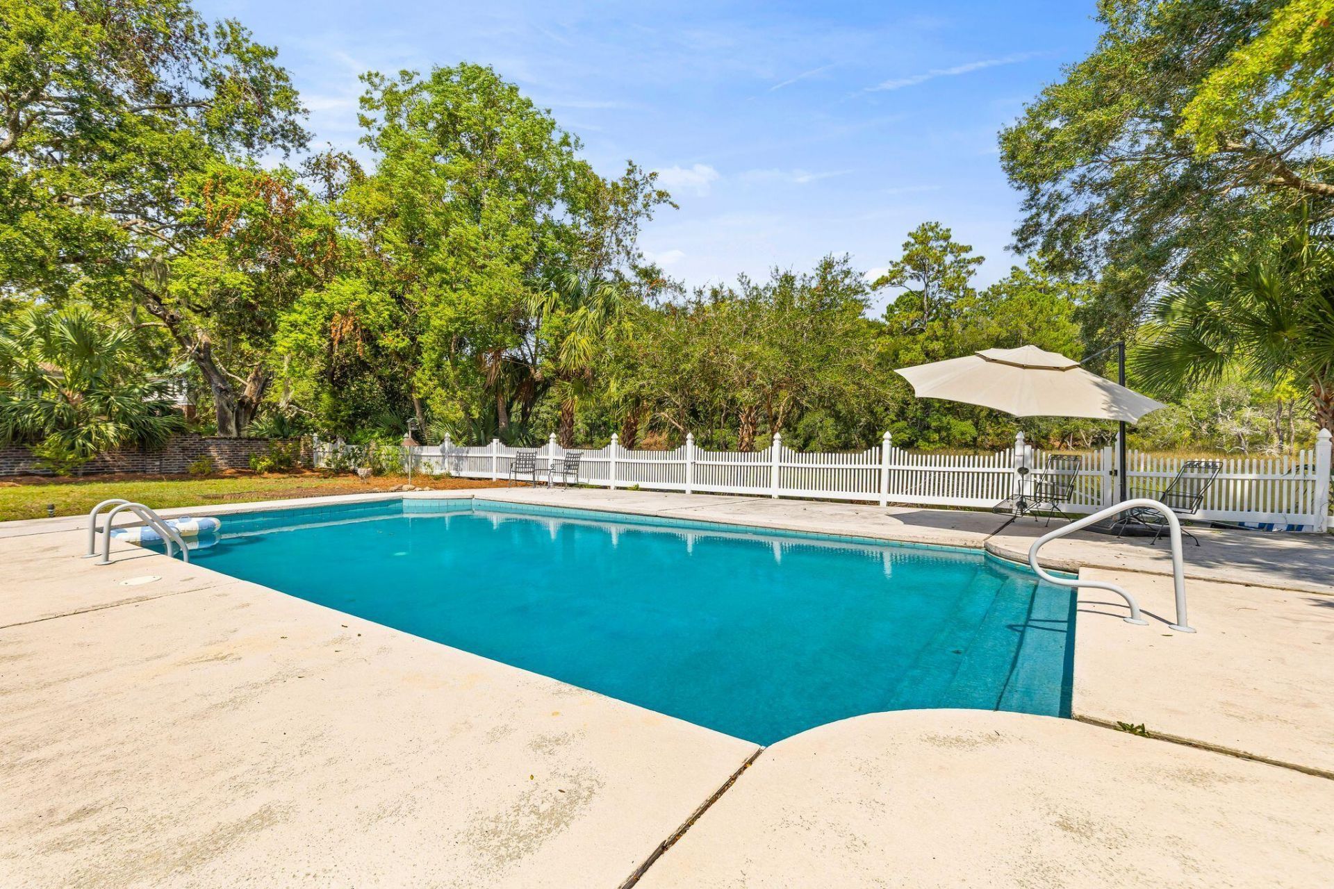 33 Town Creek Drive Photo 52