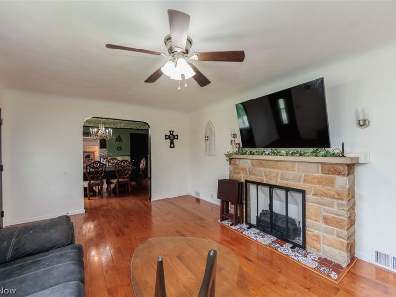 8617 Broadview Road, Broadview Heights, OH 44147 Photo 8