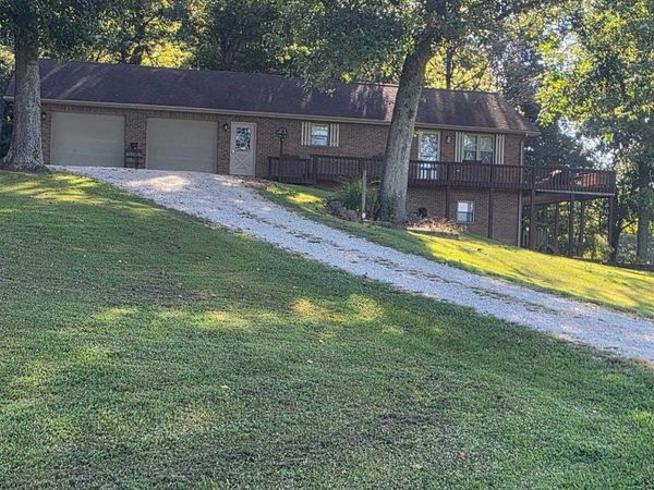 2466 US 231 Highway, Loogootee, IN 47553