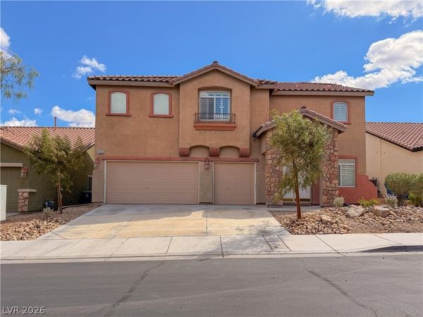 1056 Golden Splendor Court, Henderson, NV 89002
