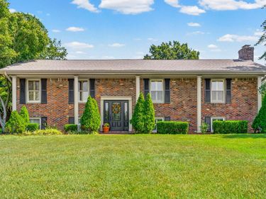 5902 Lafayette Road, Hopkinsville, KY 42240