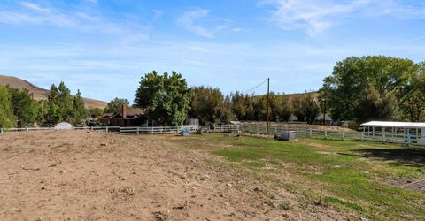 110 E Laramie Drive, Reno, NV 89521 Photo