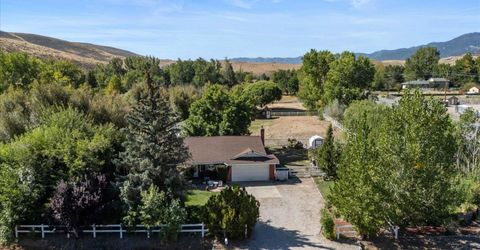 110 E Laramie Drive, Reno, NV 89521 Photo