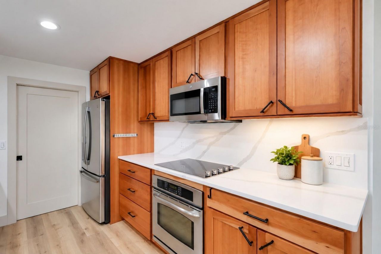 4131 Riverview Boulevard, Bradenton, FL 34209 Photo