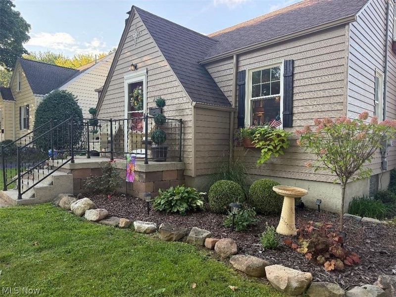 2176 Renwick Drive, Poland, OH 44514 Photo 3