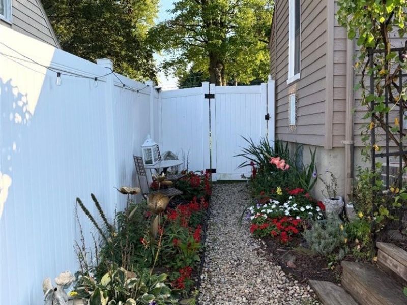 2176 Renwick Drive, Poland, OH 44514 Photo 6