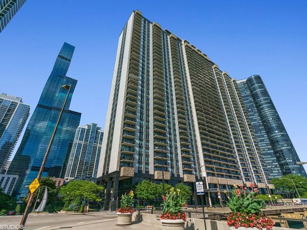 400 E Randolph Street , Unit 1123, Chicago, IL 60601