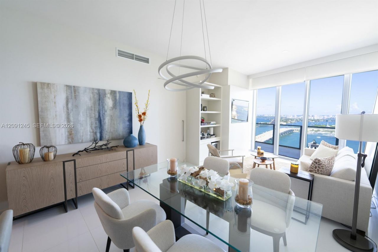 1100 Biscayne Blvd , Unit 3302, Miami, FL 33132 Photo