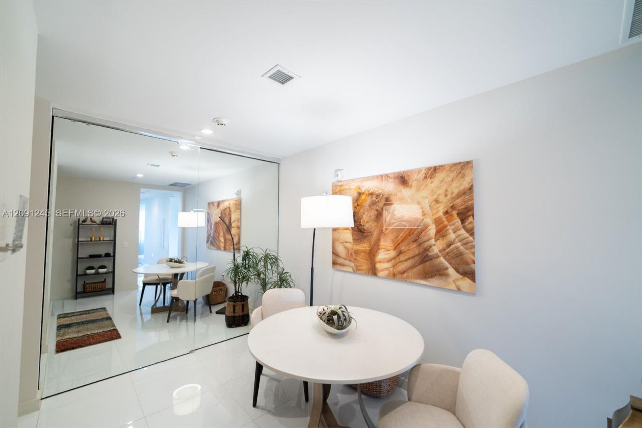 1100 Biscayne Blvd , Unit 3302, Miami, FL 33132 Photo