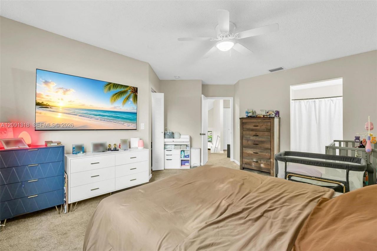 2836 W River Run Cir W , Miramar, FL 33025 Photo