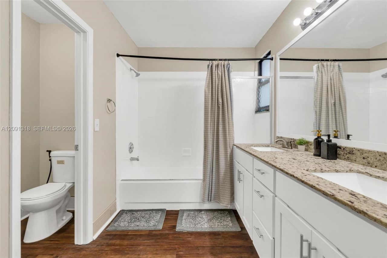 2836 W River Run Cir W , Miramar, FL 33025 Photo