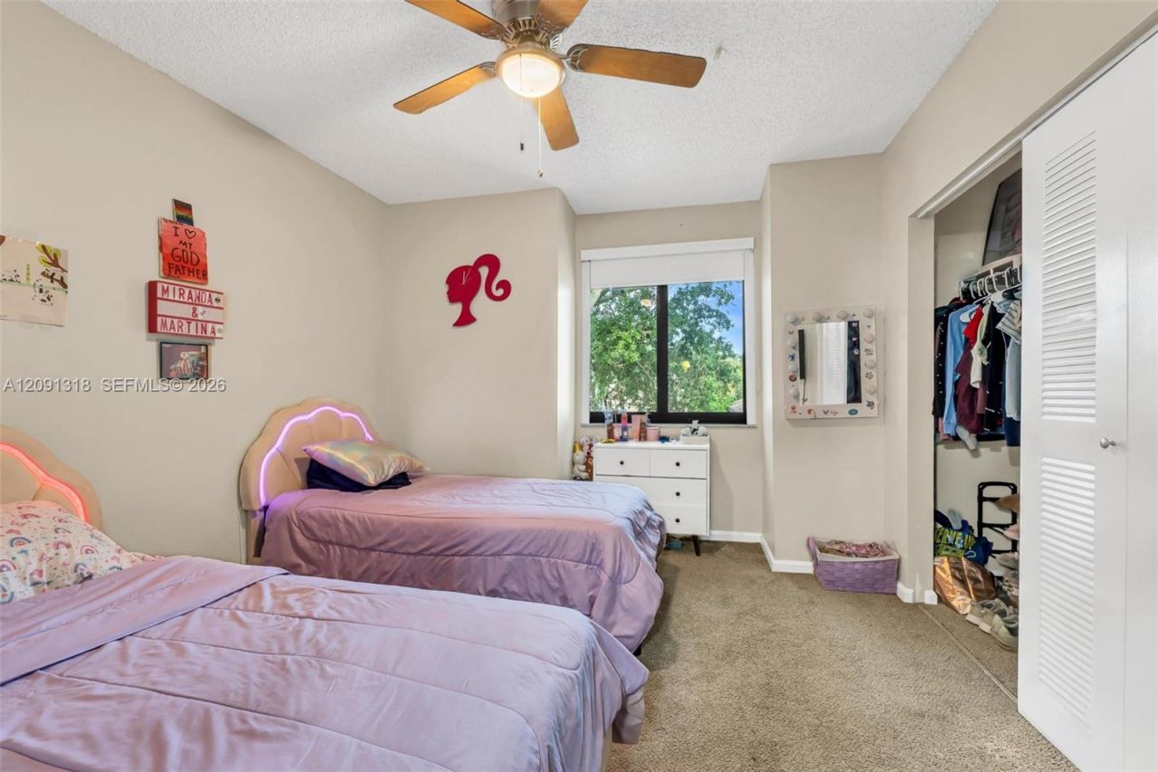 2836 W River Run Cir W , Miramar, FL 33025 Photo