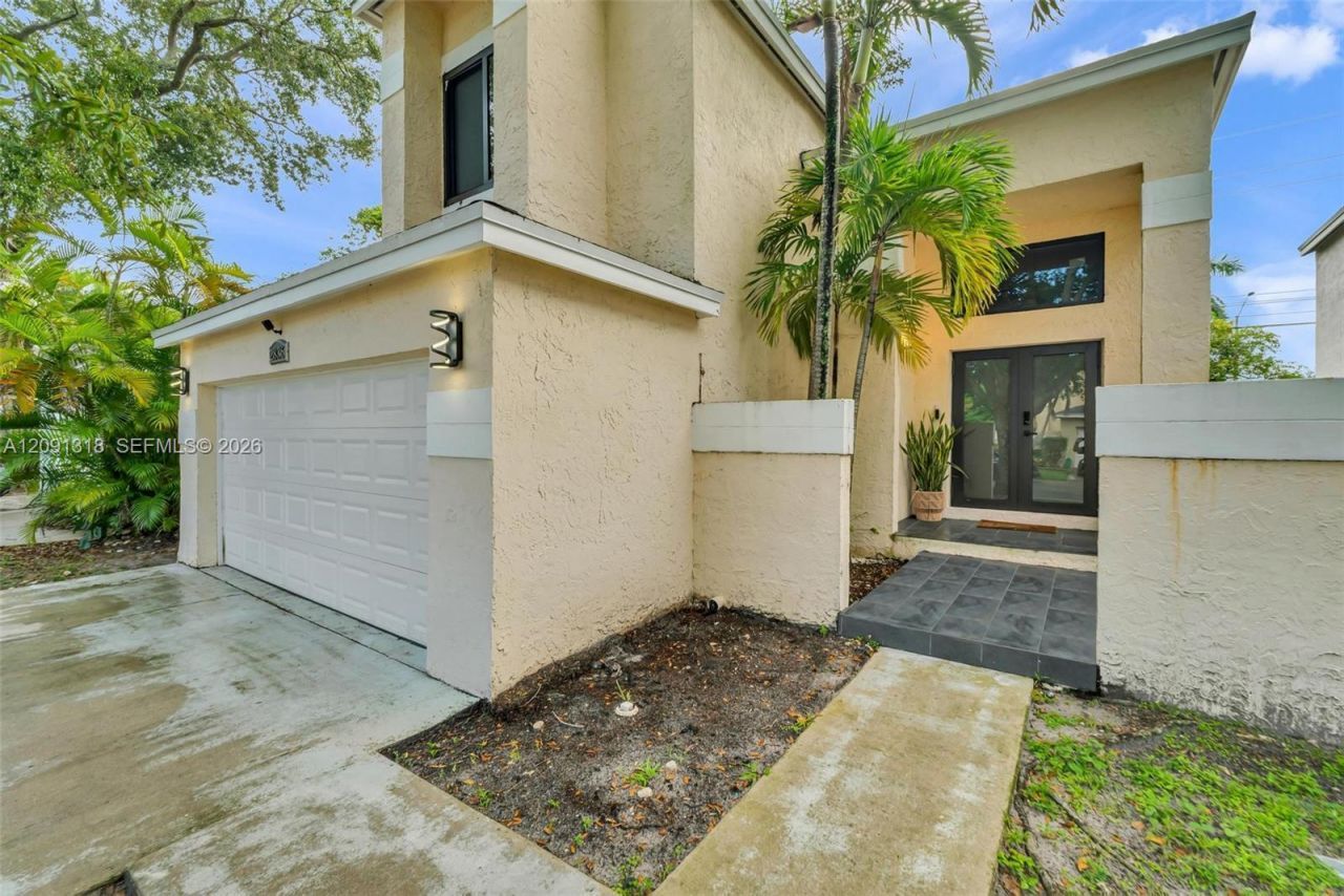2836 W River Run Cir W , Miramar, FL 33025 Photo