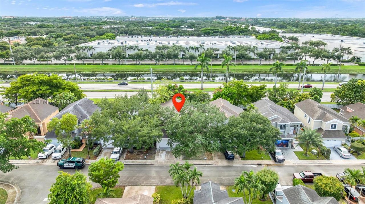2836 W River Run Cir W , Miramar, FL 33025 Photo