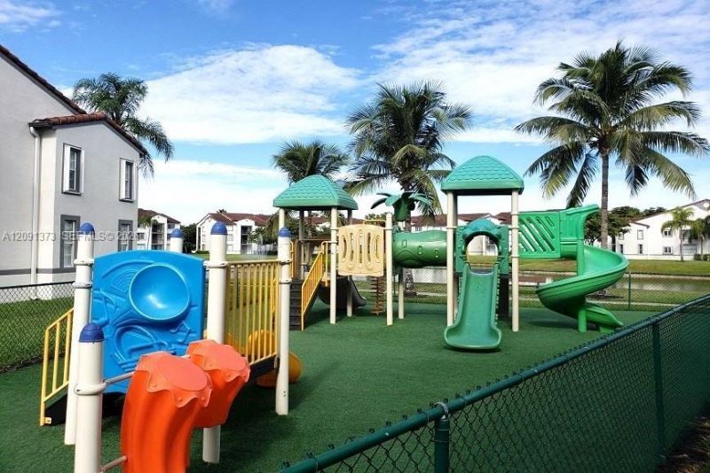 4520 NW 107th Ave , Unit 105-10, Doral, FL 33178 Photo