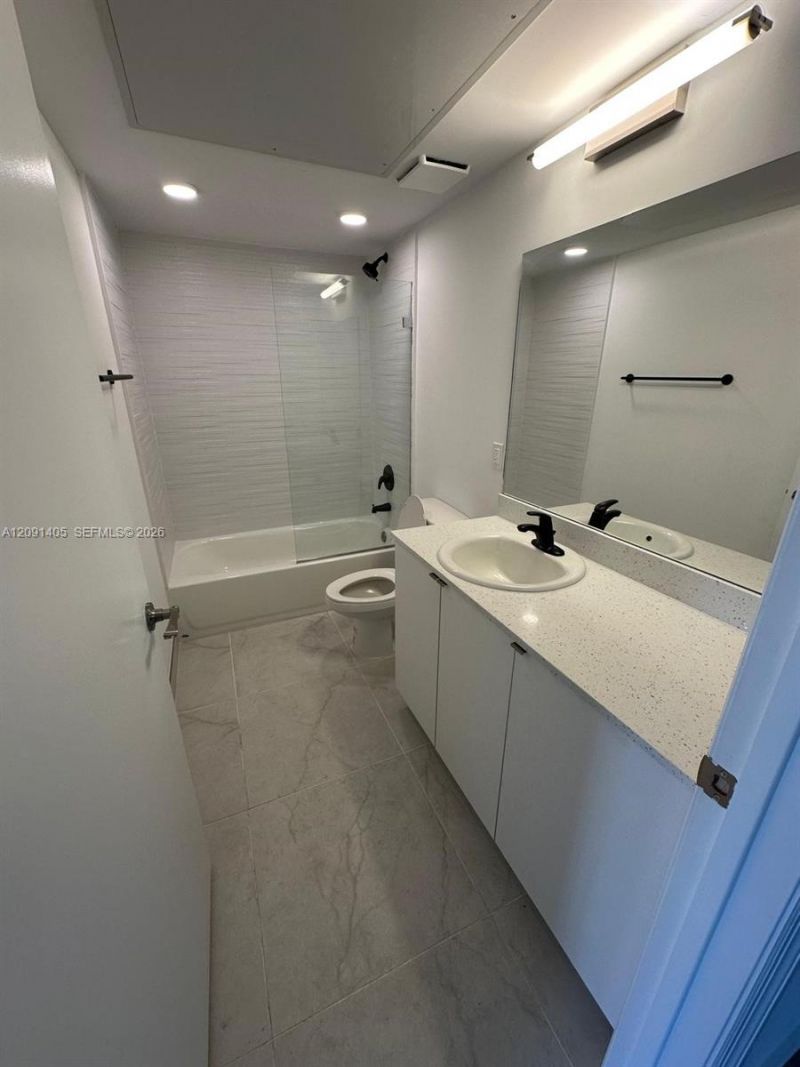 3422 NW 5th Ave , Unit 405, Miami, FL 33127 Photo