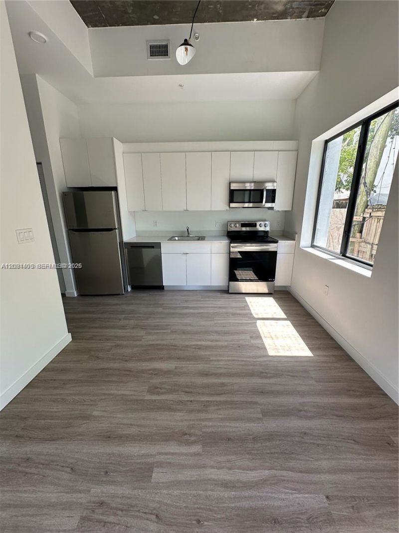 3422 NW 5th Ave , Unit 405, Miami, FL 33127 Photo