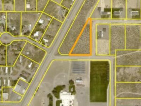 3165 Vern Drive, Unit 35, Winnemucca, NV 89445