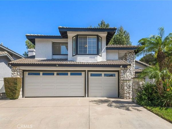 1251 Oakcrest Circle , Corona, CA 92882
