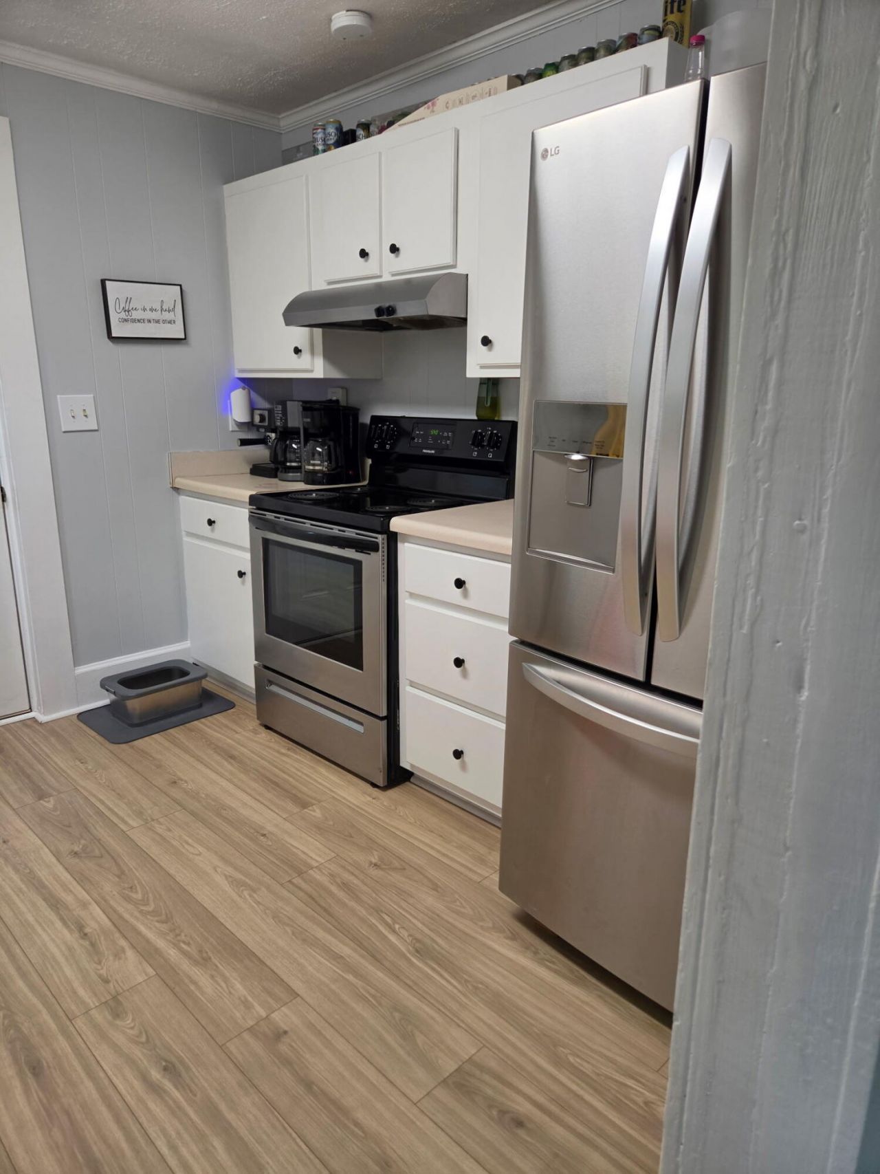 2408 E Cleveland Street Photo 10