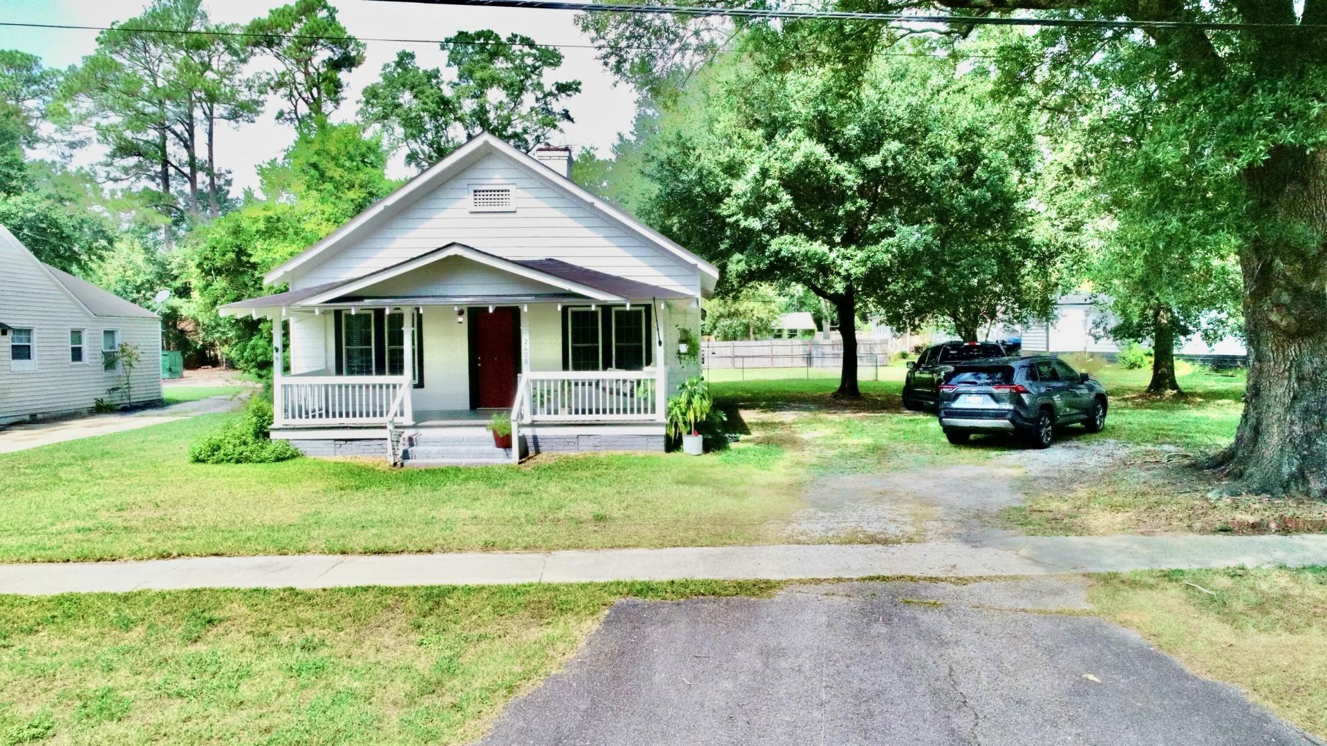 2408 E Cleveland Street Photo 56