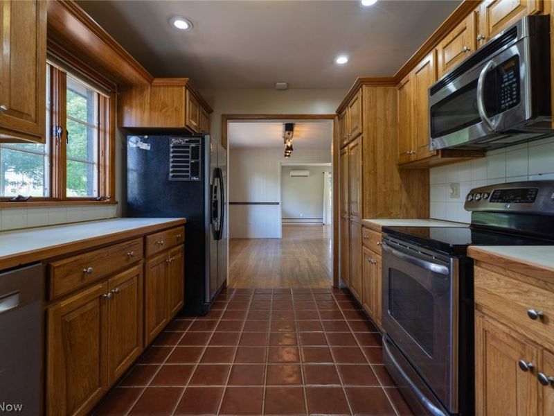 1748 Melody Lane, Medina, OH 44256 Photo 11