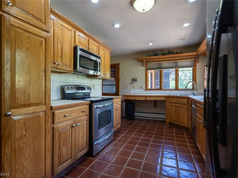 1748 Melody Lane, Medina, OH 44256 Photo 14