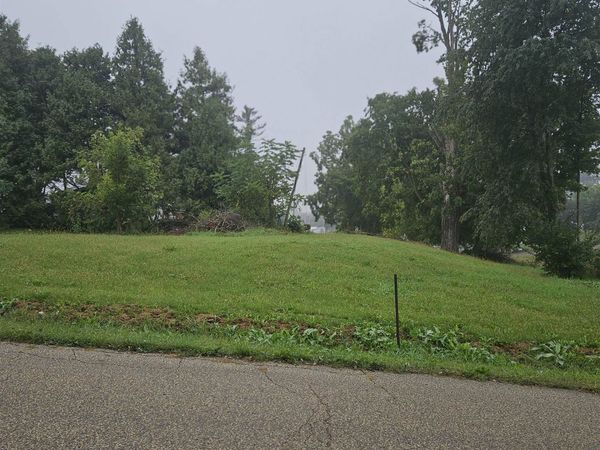 115 7th Street, Mount Hope, WI 53816