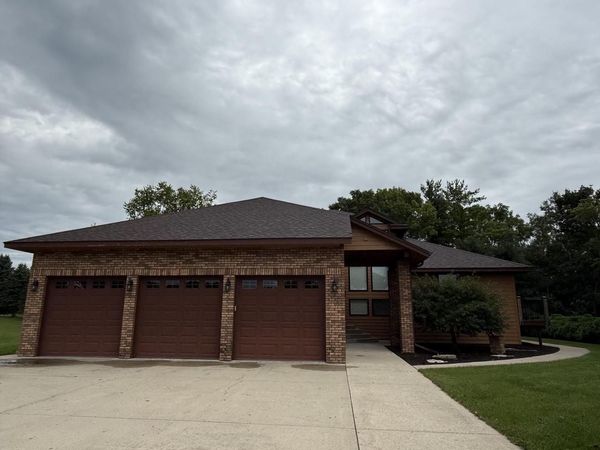 5954 Bender COURT, Burlington, WI 53105