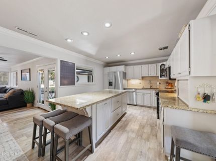 1845 Elmcrest Drive, Reno, NV 89503 Photo