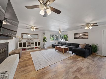 1845 Elmcrest Drive, Reno, NV 89503 Photo