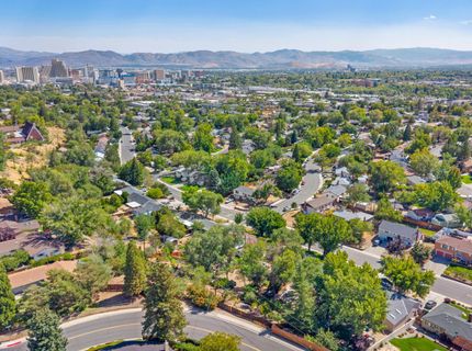 1845 Elmcrest Drive, Reno, NV 89503 Photo