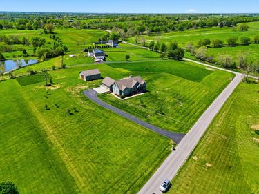 100 Collins Risk Road, Georgetown, KY 40324