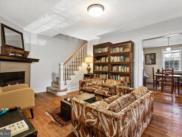 39 SABINE AVENUE , NARBERTH, PA 19072