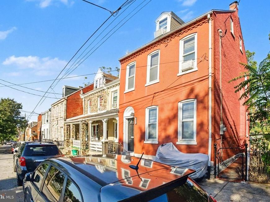 445 St Joseph Street, Lancaster, PA 17603 Main Photo