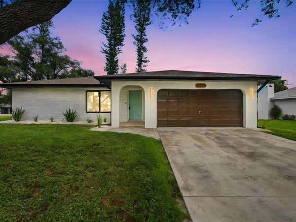 3671 PINE ROAD , VENICE, FL 34293