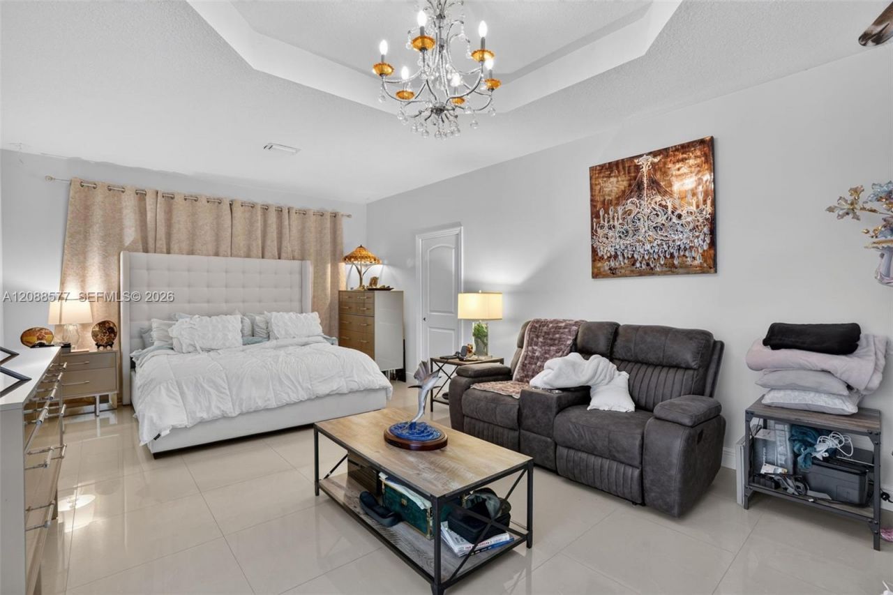 241 NE 33rd Ter, Homestead, FL 33033 Photo