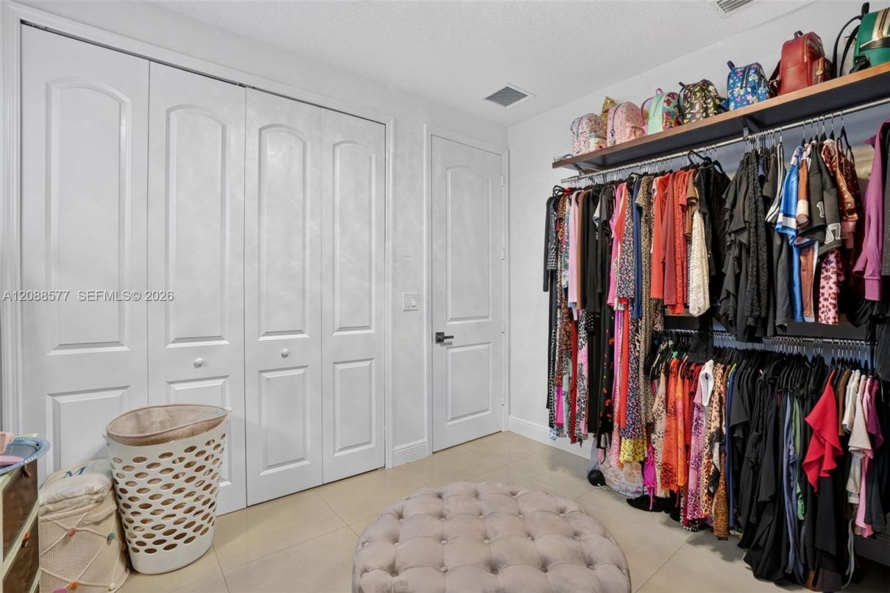 241 NE 33rd Ter, Homestead, FL 33033 Photo