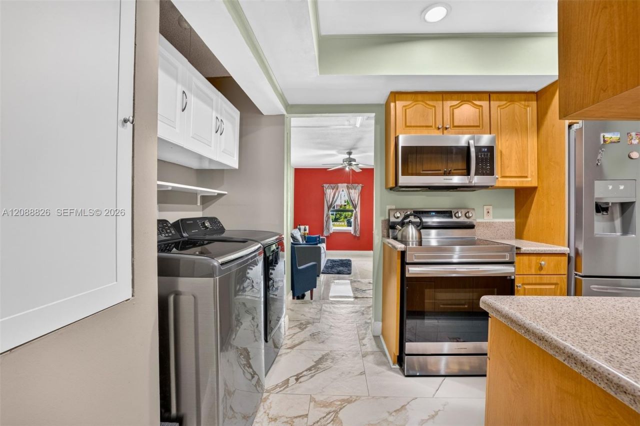 7424 SW 14th Pl, North Lauderdale, FL 33068 Photo
