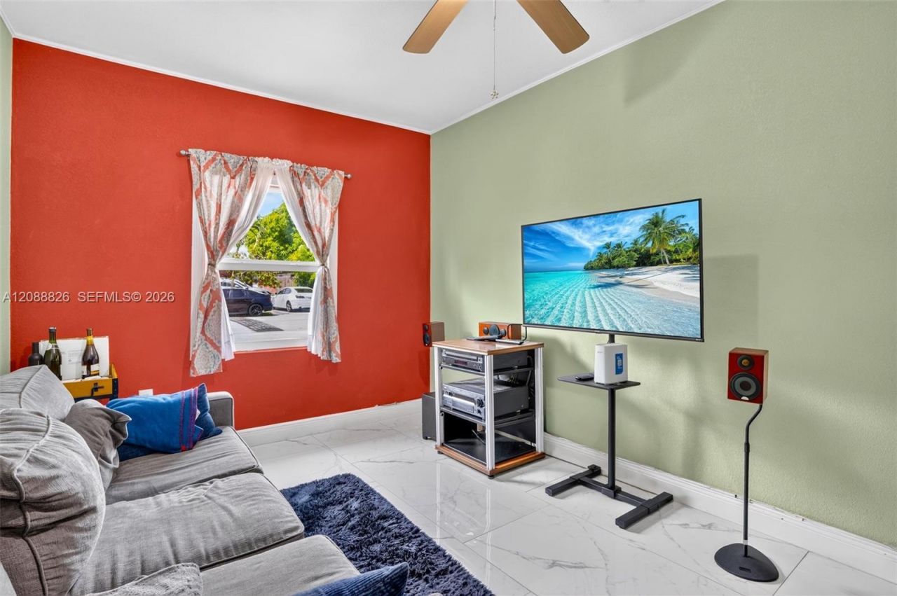 7424 SW 14th Pl, North Lauderdale, FL 33068 Photo