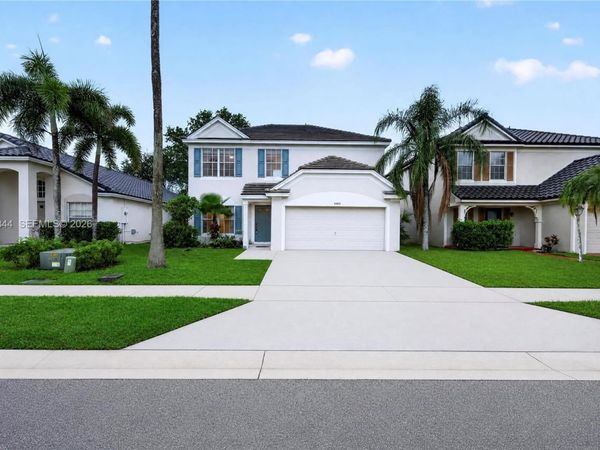 5868 N Plum Bay Pkwy, Unit 5868, Tamarac, FL 33321