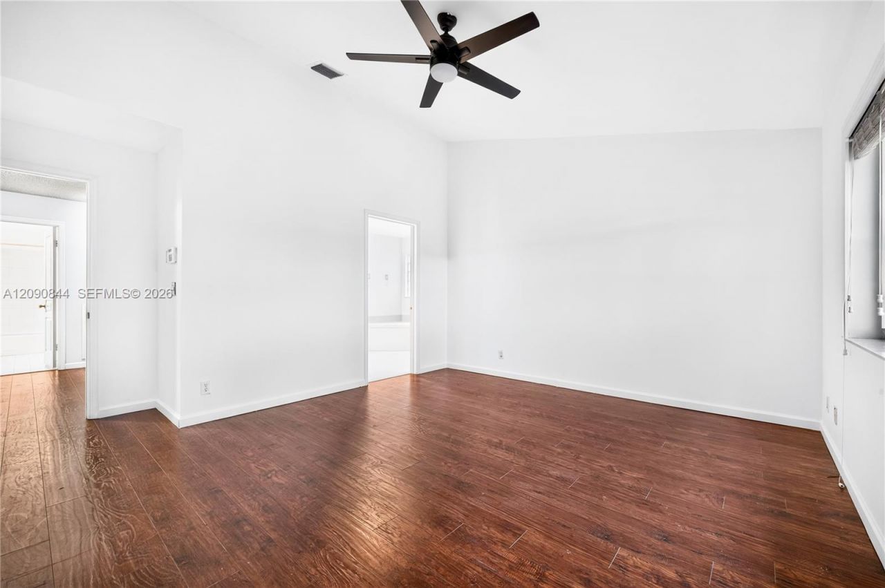 5868 N Plum Bay Pkwy, Unit 5868, Tamarac, FL 33321 Photo