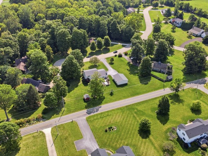 1667 Bending Tree Drive, New Carlisle, OH 45344 Photo 5