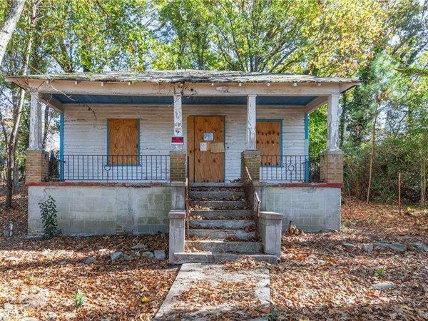 350 Willis Mill Road , Atlanta, GA 30311
