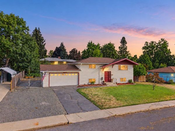 247 Walker Dr, Cheney, WA 99004