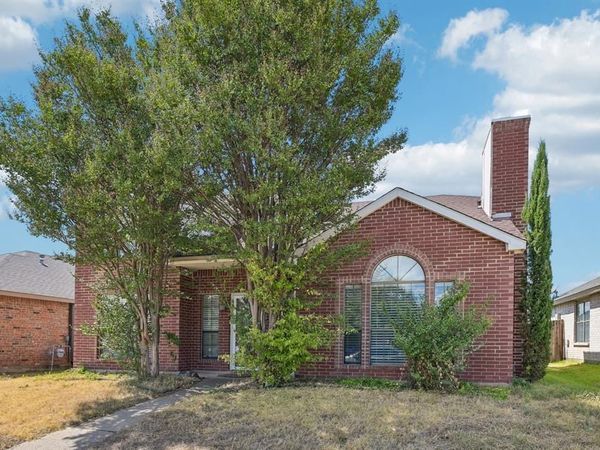 4357 Walsh Lane , Grand Prairie, TX 75052