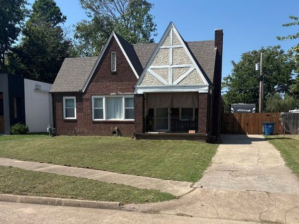 1624 N Boston Avenue , Tulsa, OK 74106